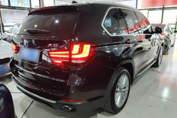 Used BMW X5 2017 xDrive28i
