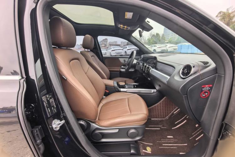 Used Mercedes-Benz GLB 2023 Refreshed GLB 200 Dynamic Edition