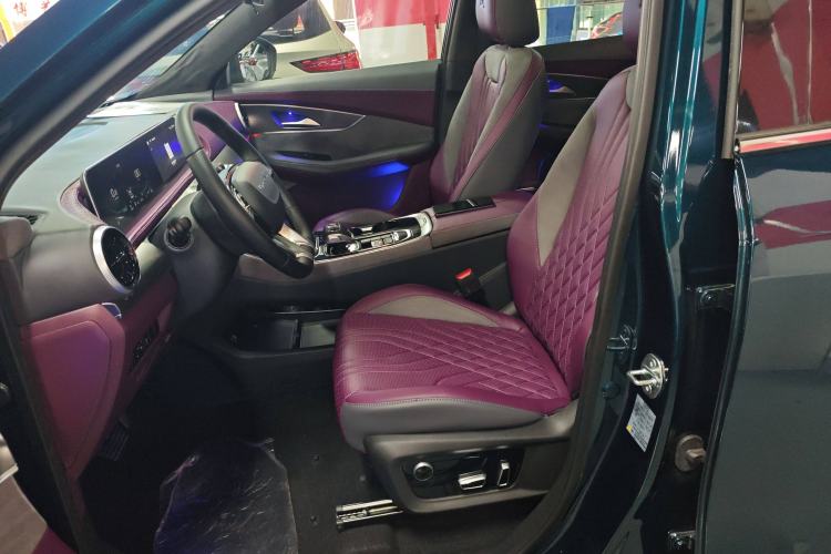 Used FORTHING T5 EVO 2021 1.5TD DCT Diamond Edition
