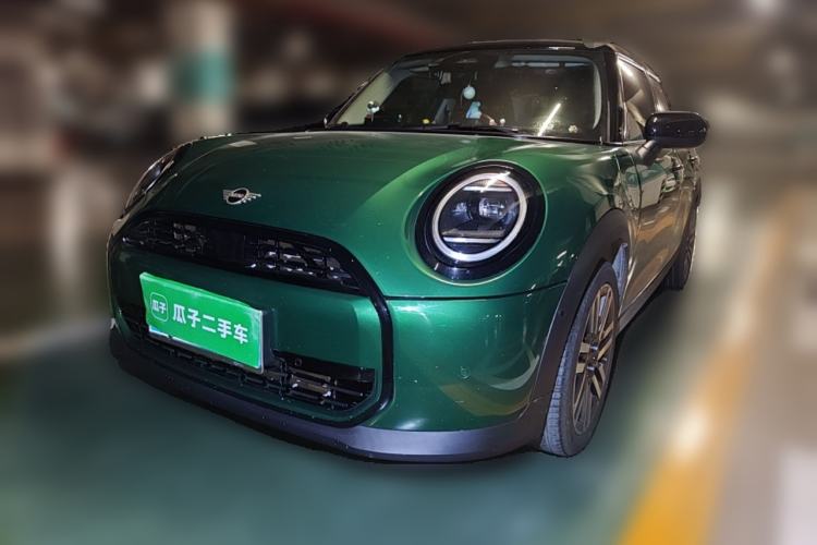 Used MINI 2025 1.5T COOPER Classic Edition Five-Door Version