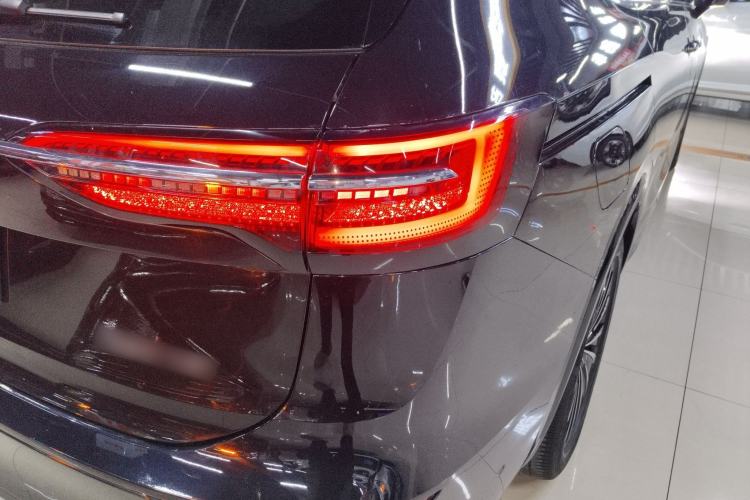 Used Volkswagen Viloran 2020 380TSI Prestige Edition Exterior 3