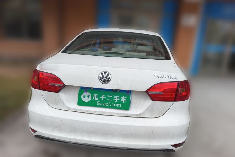 Used Volkswagen Sagitar 2012 1.6L Automatic Comfort Edition
