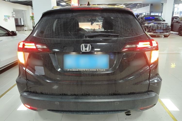 Used Honda Vezel 2015 1.8L CVT 2WD Luxury Model

