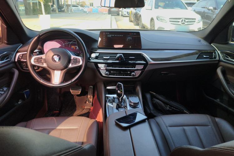 Used BMW 5 Series 2019 525Li M Sport Package