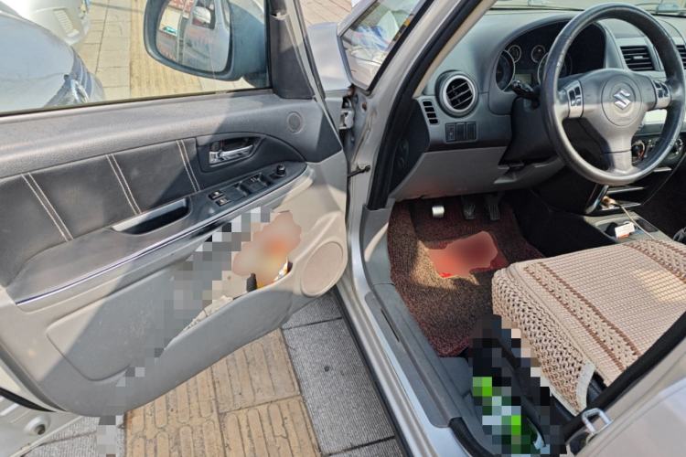 Used Suzuki SX4 2011 Revised Version 1.6L Manual Sport Edition