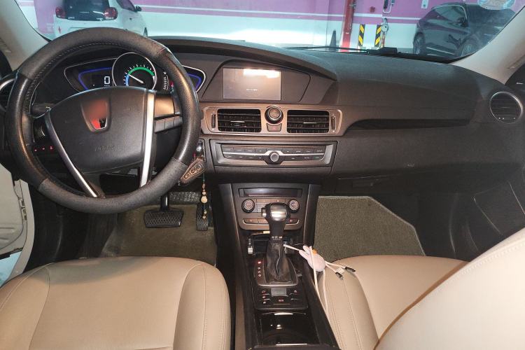 Used Roewe e550 2016 Flagship Edition Center Console