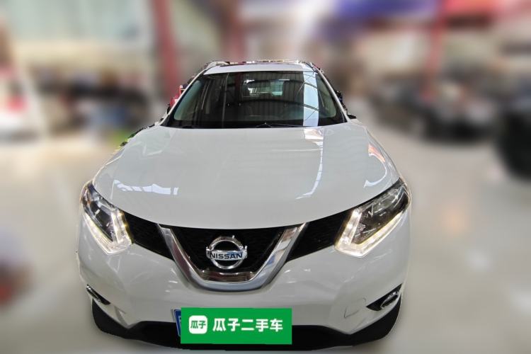 Used Nissan X-Trail 2015 2.0L CVT Comfort MAX Edition 2WD
