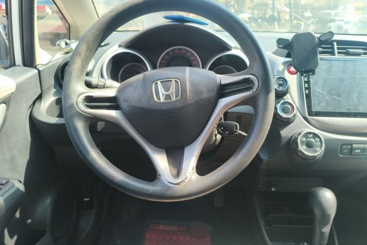 Used Honda Fit 2008 1.3L automatic comfort version
