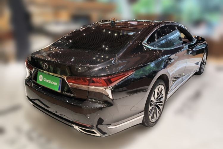Used Lexus LS 2020 500h Executive Version China VI Standard Rear Right 45 Deg