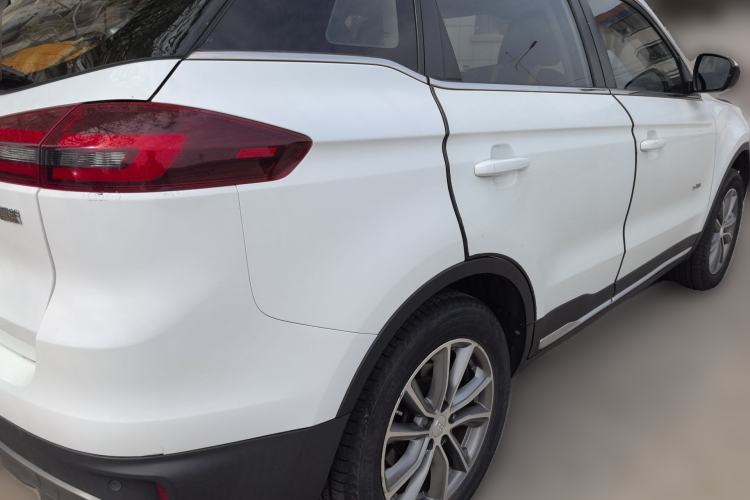 Used Geely Auto Emgrand X7 Sport 2018 1.8TD Automatic Two-Wheel Drive Smart Connect 4G Internet Edition