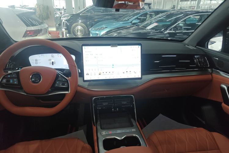 Used BYD Tang New Energy 2025 Model Smart Drive Version DM-i 175KM Prestige Version