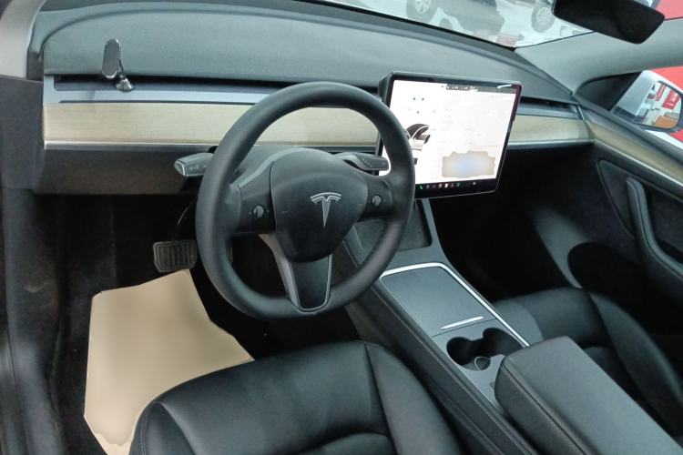 Used Tesla Model Y 2021 Standard Range Rear-Wheel Drive Version