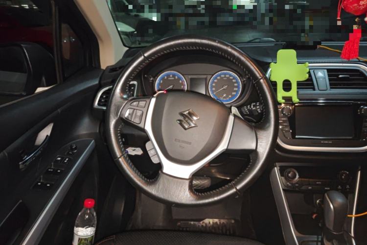 Used Suzuki S-Cross 2014 1.6L CVT Two-Wheel Drive Elite Version
