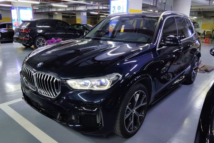Used BMW X5 2022 xDrive40i Luxury Edition M Sport Package