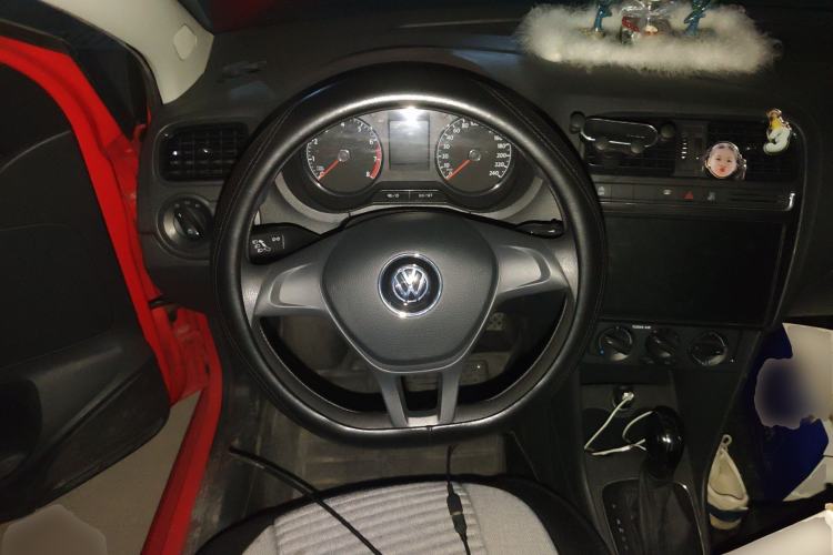 Used Volkswagen Polo 2018 1.5L Automatic Advanced Driving Model Steering Wheel