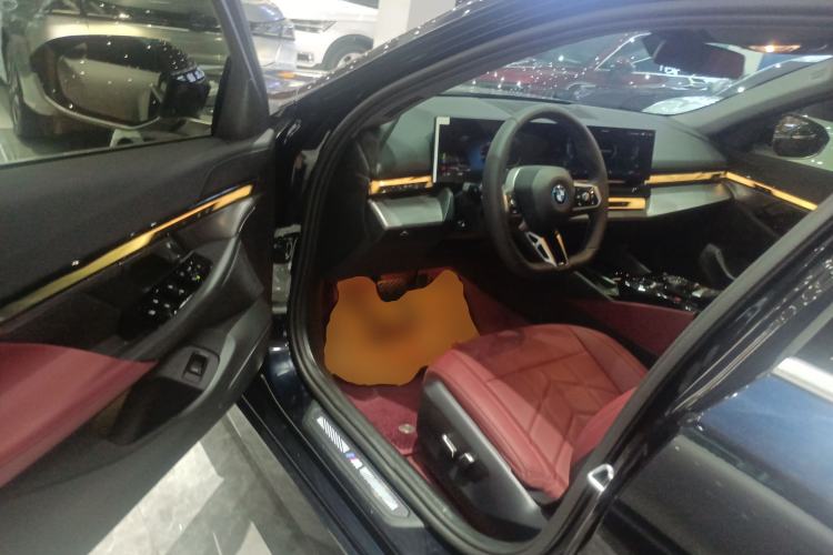 Used BMW i5 2025 eDrive 35L M Sport Package
