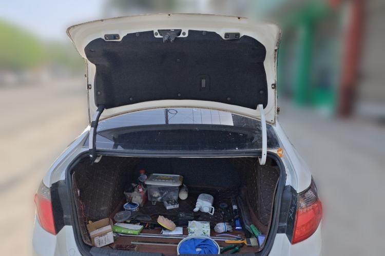 Used Brilliance H330 2013 1.5L Manual Luxury Model Trunk