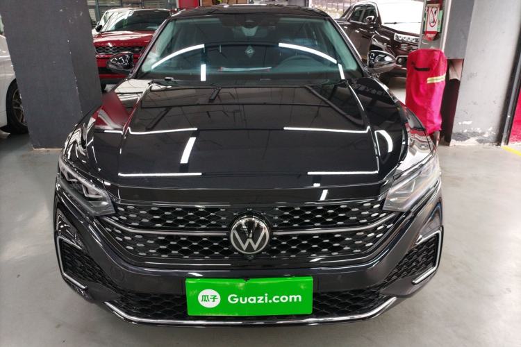 Used Volkswagen Passat 2024 380TSI Starry Dragon Edition