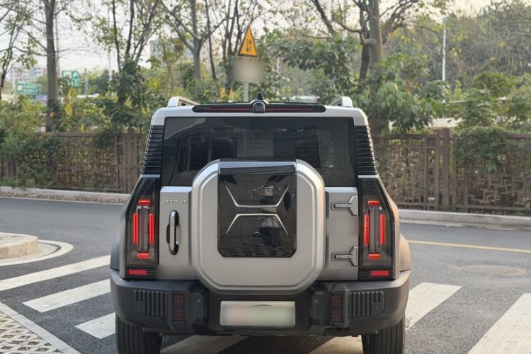 Used JETOUR Traveler 2023 1.5T Two-Wheel Drive Discovery PRO