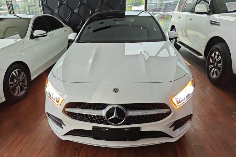 Used Mercedes-Benz A-Class 2022 Restyled A 200 L Sport Sedan Fashion Version
