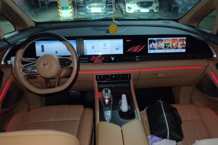 Used VOYAH Dream 2024 EV Long-Range Premium Edition
