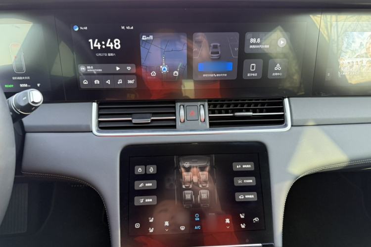 Used Li Auto ONE 2021 Extended-Range 6-Seater Version Interior 3