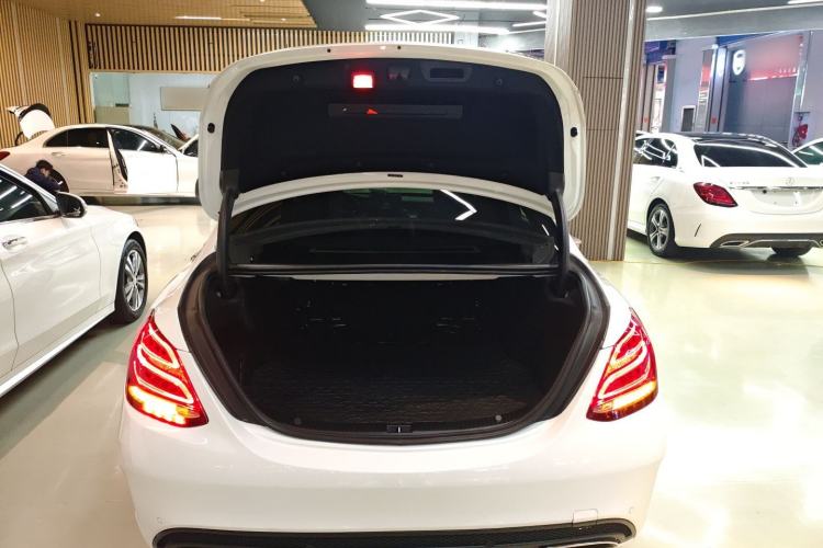 Used Mercedes-Benz C-Class 2017 Facelift C 200 L Sport Edition
