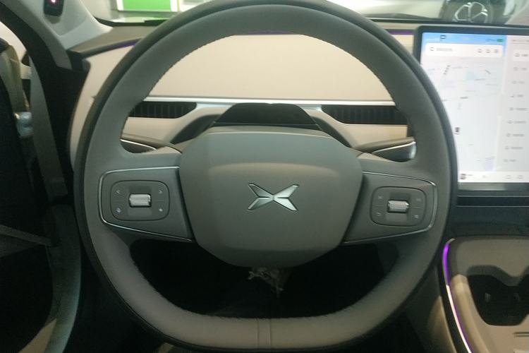 Used XPeng MONA M03 2025 600 with Ultra-Long Range Max Steering Wheel