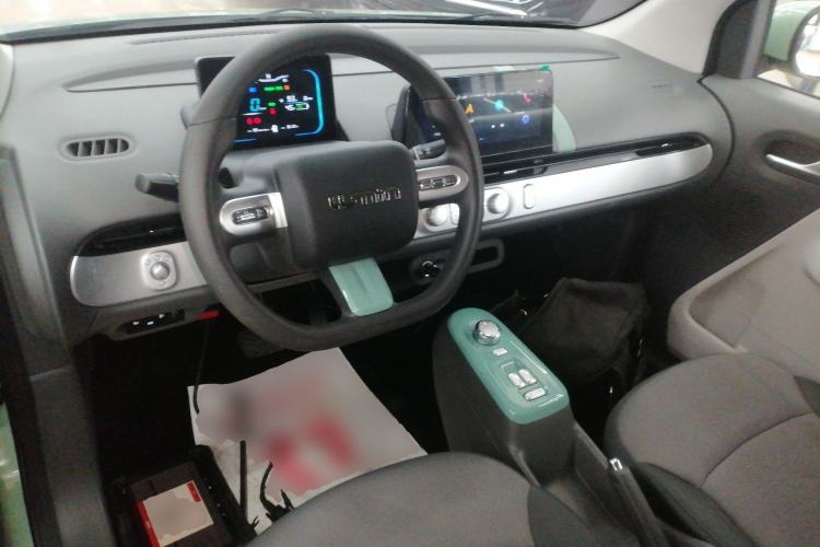 Used CHANGAN NEVO Lumin 2022 210km Sweet Edition Center Console