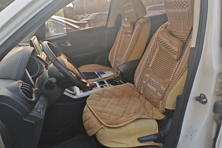 Used Bestune X40 2019 1.6L Automatic Luxury Version China V Emission Standard