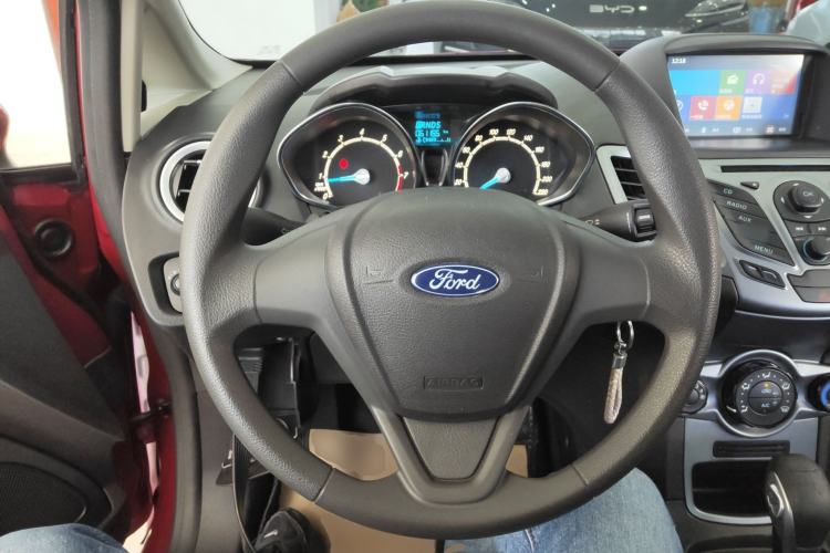 Used Ford Fiesta 2013 Hatchback 1.5L Automatic Fashion Edition