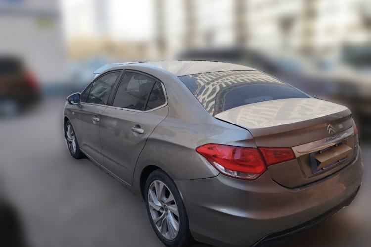 Used Citroen C4L 2013 1.6 THP Automatic Impression Edition
