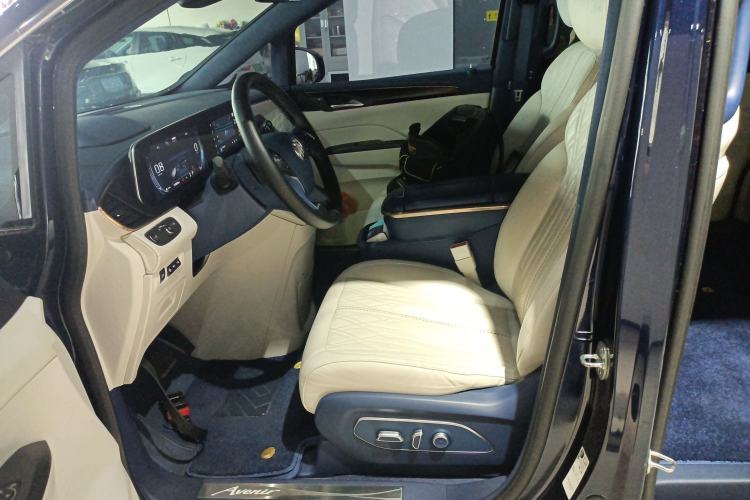 Used Buick GL8 2022 Avenir Avia Four-Seat Prestige Edition
