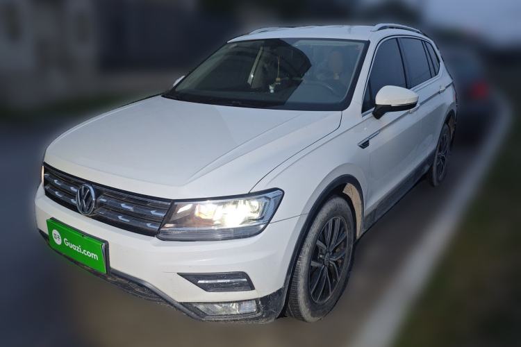 Used Volkswagen Tiguan L 2017 330TSI Automatic Two-Wheel Drive Comfort Edition