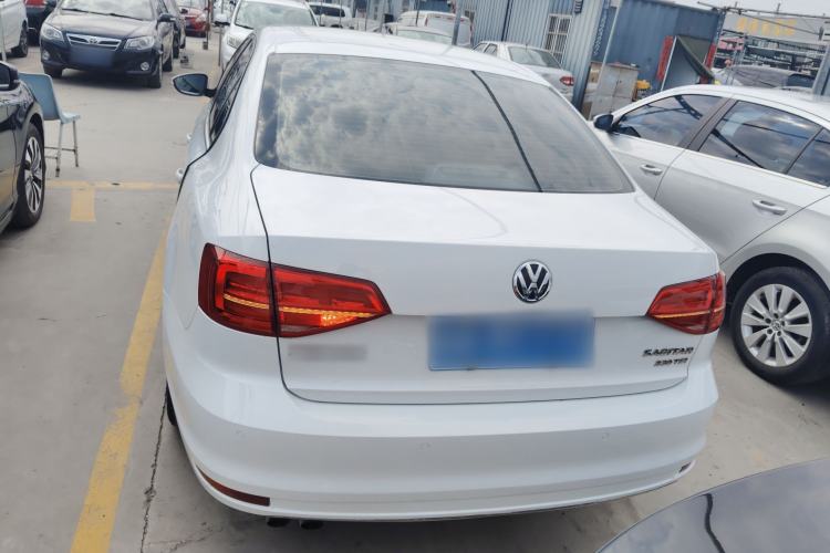 Used Volkswagen Sagitar 2017 230TSI Automatic Comfort Version Rear