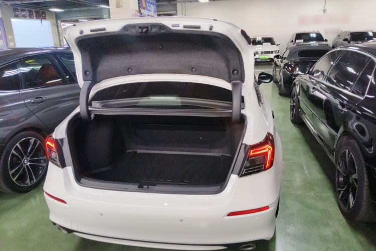 Used Honda Civic 2025 240TURBO CVT SmartFun Pro Trunk