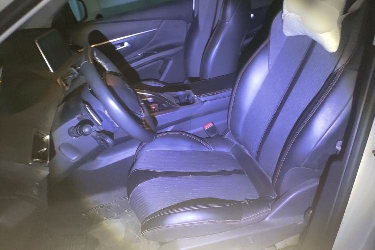 Used Peugeot 5008 2017 350THP 7-Seater Elite Edition