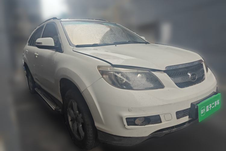 Used BYD S6 2012 2.4L Automatic Luxury Edition
