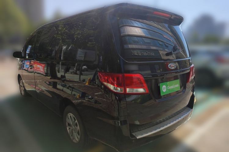 Used JAC Refine M4 2021 2.0L Manual Comfort Edition