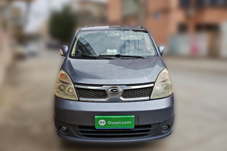 Used GAC Gonow Starry 2013 1.5L Seven-Seater Luxury Model
