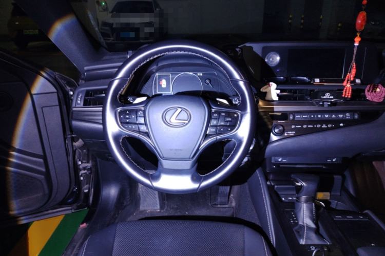 Used Lexus ES 2020 200 Excellence Edition Steering Wheel