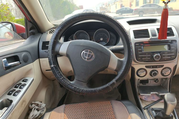 Used Brilliance Junjie FSV 2011 New Edition 1.5L Manual Standard Model