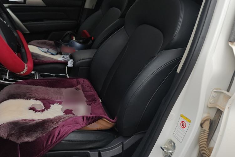 Used Haval H2 2017 Red-Label 1.5T Automatic Two-Wheel Drive Luxury Model
