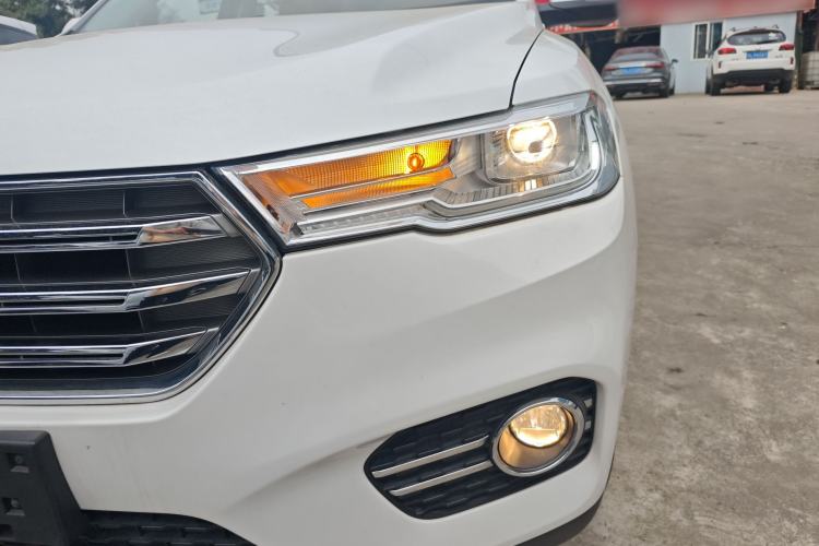 Used Haval H6 2017 Blue Label 2.0T Automatic Two-Wheel Drive Smart Edition