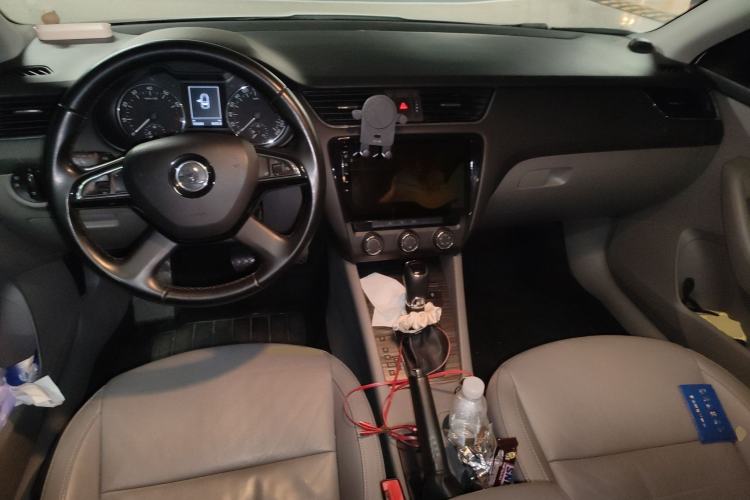 Used Skoda Octavia 2015 1.6L Automatic Yijun Edition