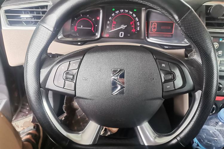 Used DS 6 2016 1.6T Luxury Edition THP160