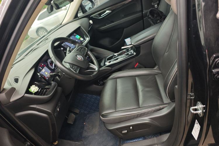 Used Buick Envision 2021 Encore Plus 652T Five-Seat All-Wheel-Drive Luxury Model
