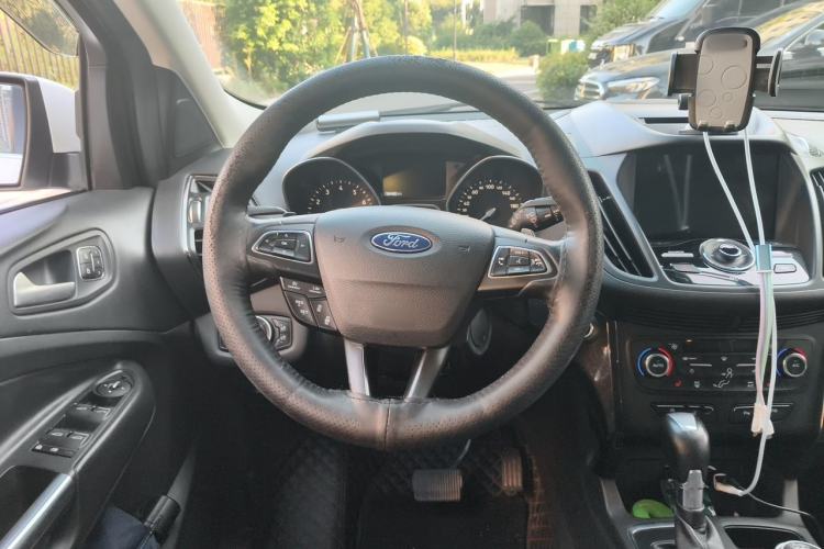 Ford Kuga 2017 EcoBoost 245 Four-Wheel Drive Titanium Edition usata