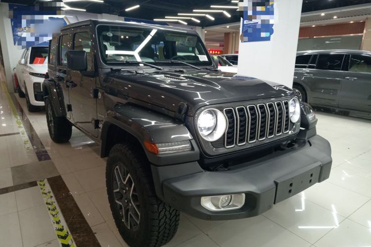 Used Jeep Wrangler 2024 2.0T Sahara Four-Door Edition
