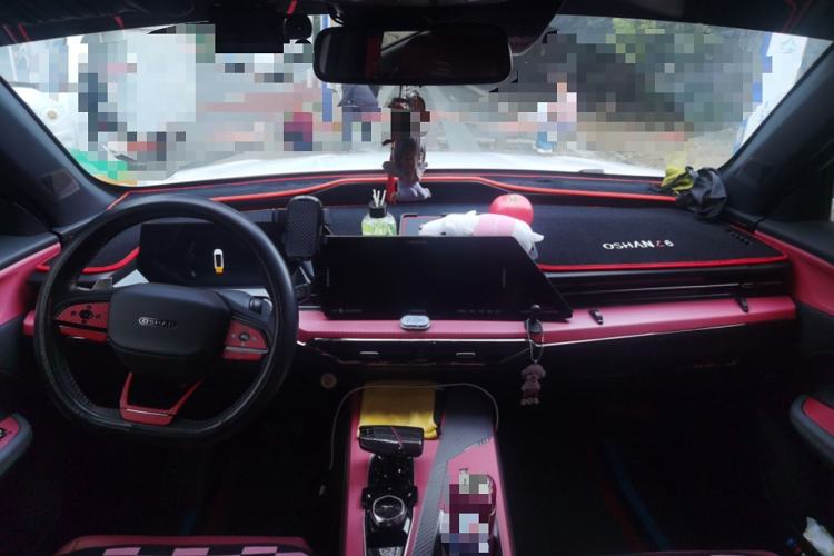 Used Oshan Z6 New Energy 2022 Blue Whale iDD 150KM Flagship PLUS Smart Parking Edition
